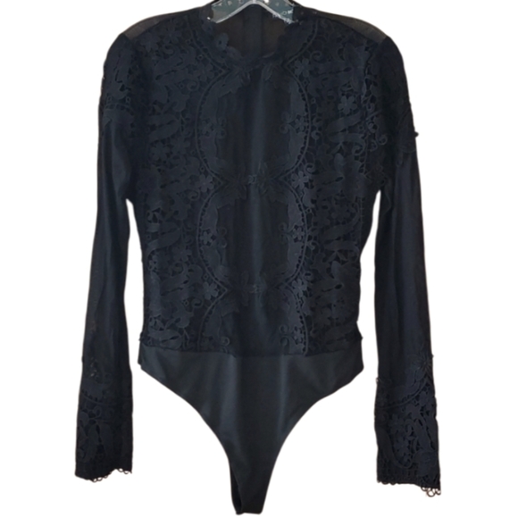 Fashion Nova Tops - Fashion Nova Sexy Black Sheer Mesh & Lace Bodysuit Size‎ XL